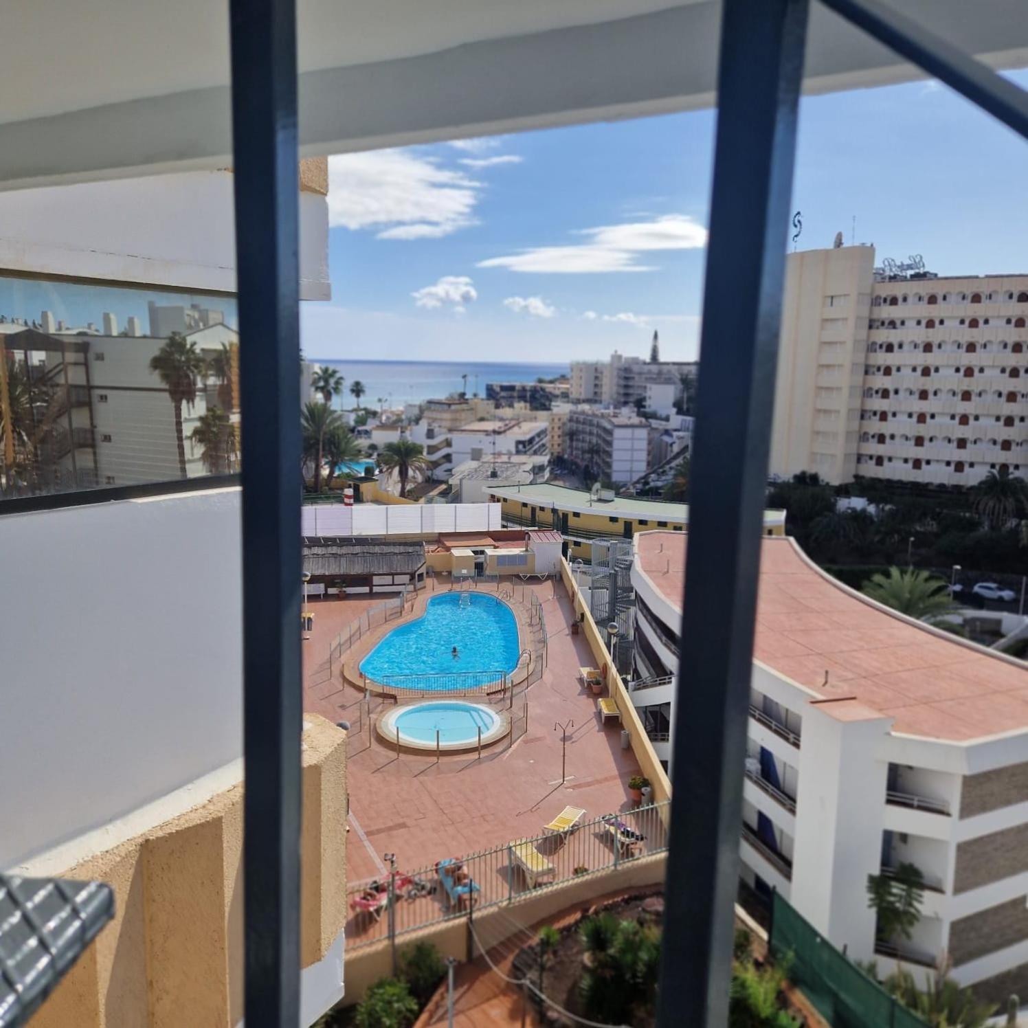 Blumluxury Apartment San Bartolomé エクステリア 写真